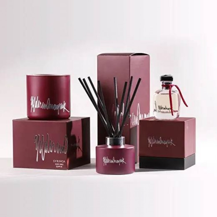 yıldırım mayruk parfüm ve kokular